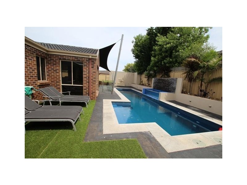 5 Nairn Close, Warrnambool VIC 3280