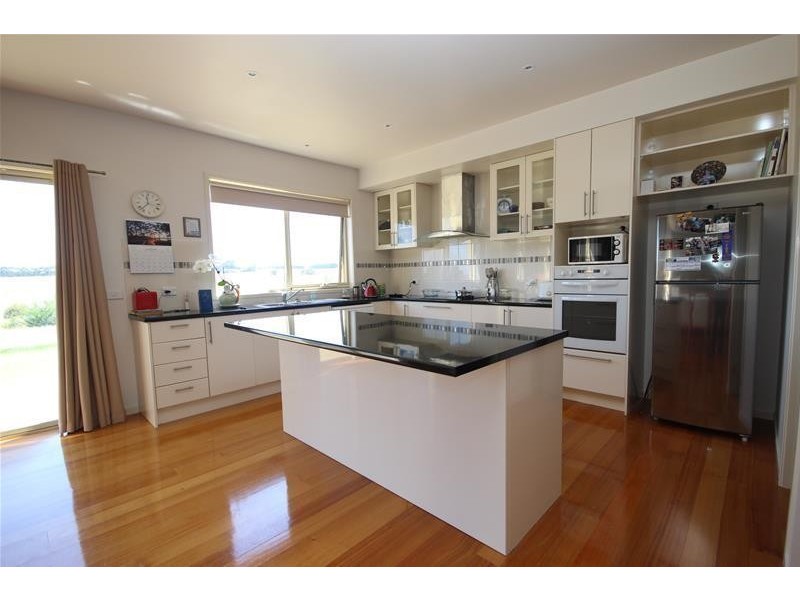 78 Esterly Ridge Road, Cudgee VIC 3265