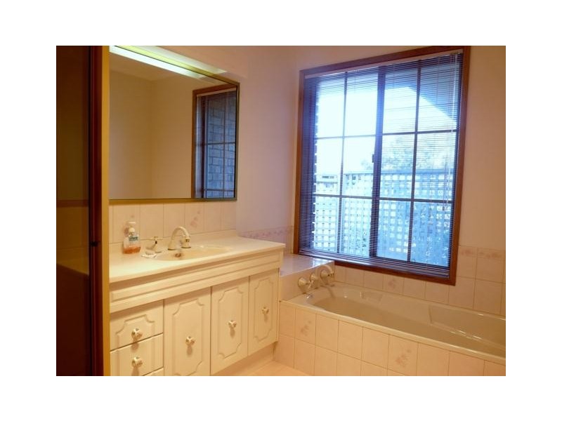 Warrnambool VIC 3280