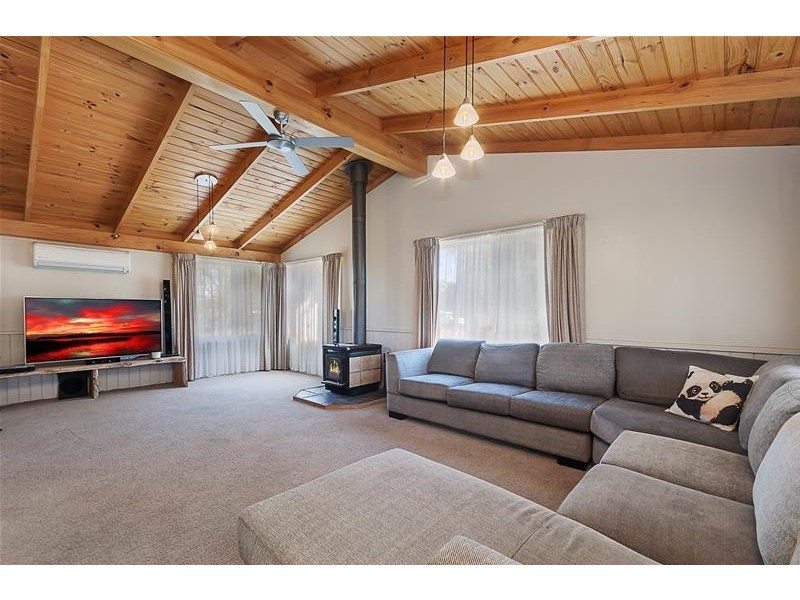 8 Duffy Street, Winslow VIC 3281