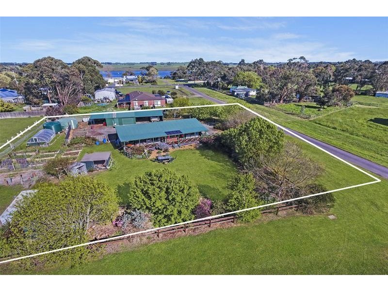 8 Duffy Street, Winslow VIC 3281