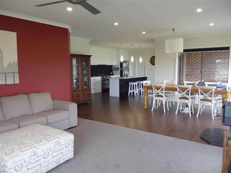 74 Toolong Road, Port Fairy VIC 3284