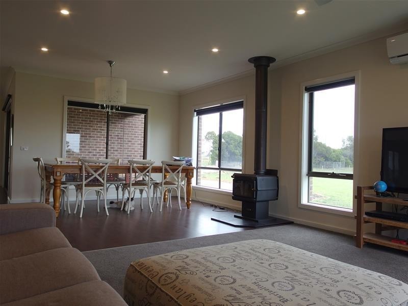 74 Toolong Road, Port Fairy VIC 3284