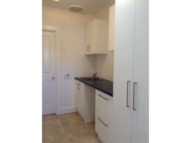 8 Botanic Road, Warrnambool VIC 3280