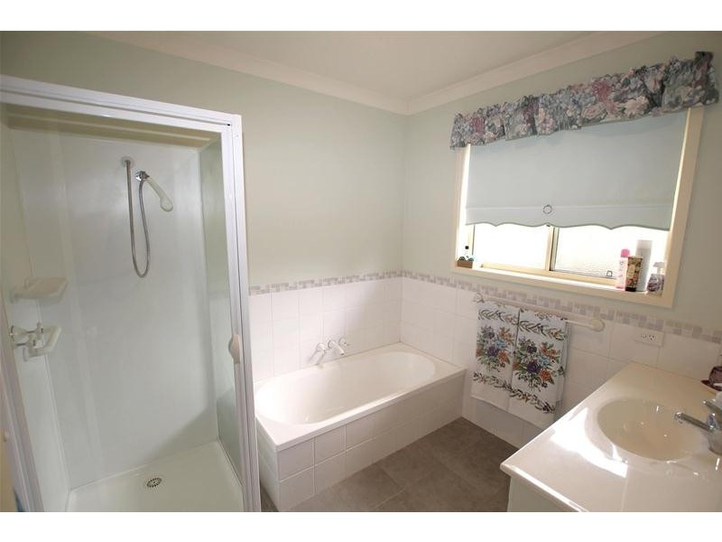 2/41 Swanston Street, Terang VIC 3264