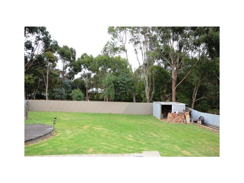 56 Bridge Road, Bushfield VIC 3281