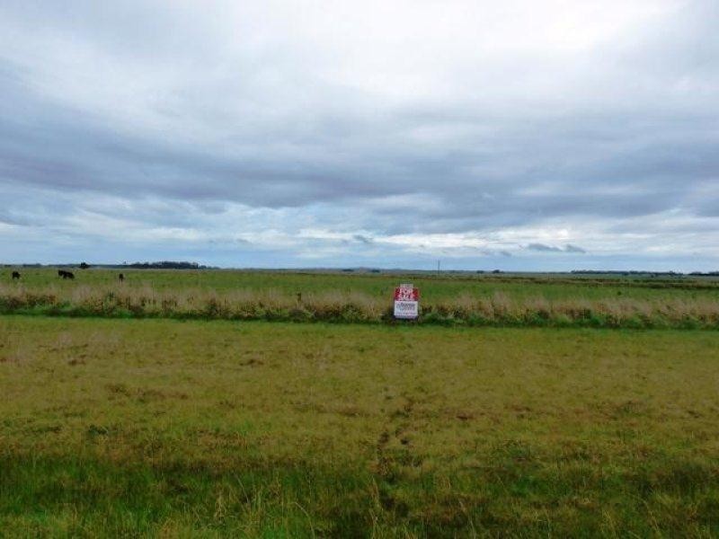 Castle Carey Road, Glenormiston South VIC 3265