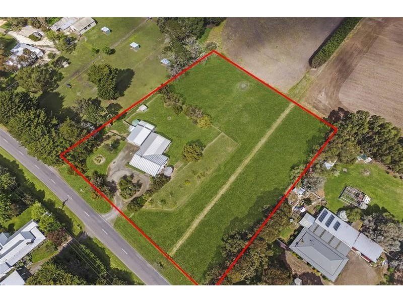 1613 Warrnambool-Caramut Road, Winslow VIC 3281