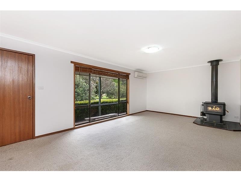 1613 Warrnambool-Caramut Road, Winslow VIC 3281