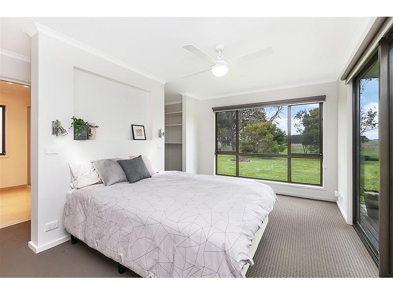 1613 Warrnambool-Caramut Road, Winslow VIC 3281