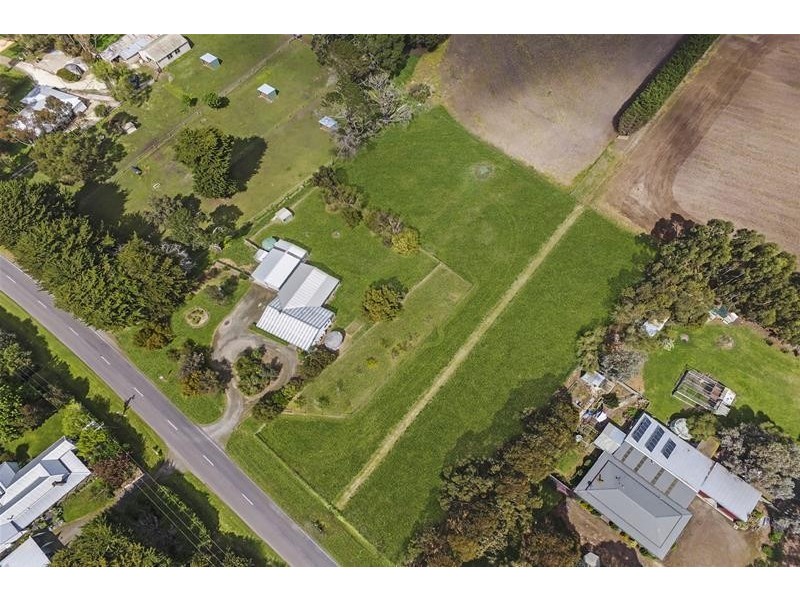 1613 Warrnambool-Caramut Road, Winslow VIC 3281