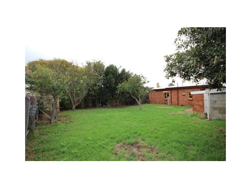 1 Wildwood Avenue, Warrnambool VIC 3280