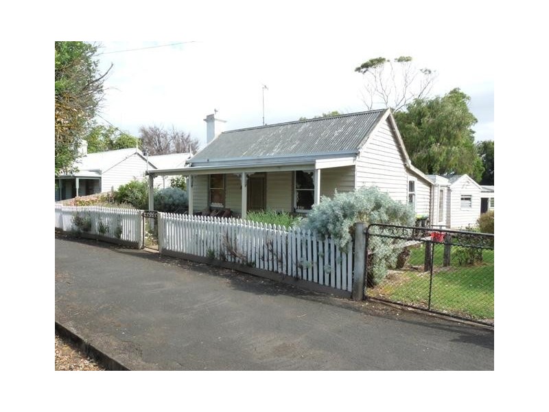 87 High Street, Koroit VIC 3282