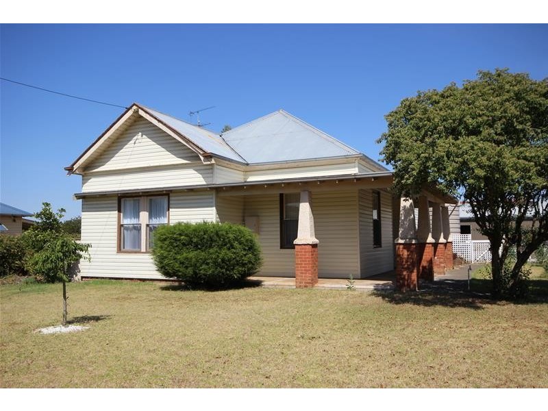 77 Scott Street, Mortlake VIC 3272