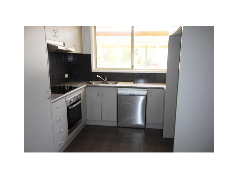 4 Lawson Court, Warrnambool VIC 3280