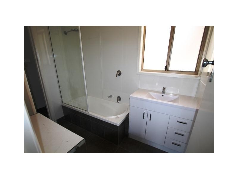 4 Lawson Court, Warrnambool VIC 3280