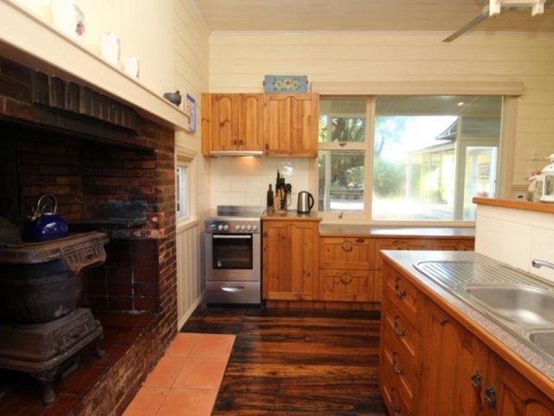 284 Penshurst Warrnambool Road, Koroit VIC 3282