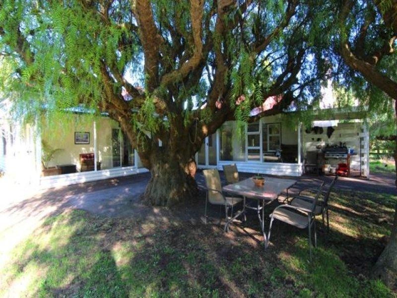284 Penshurst Warrnambool Road, Koroit VIC 3282
