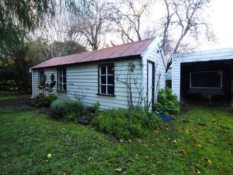 284 Penshurst Warrnambool Road, Koroit VIC 3282