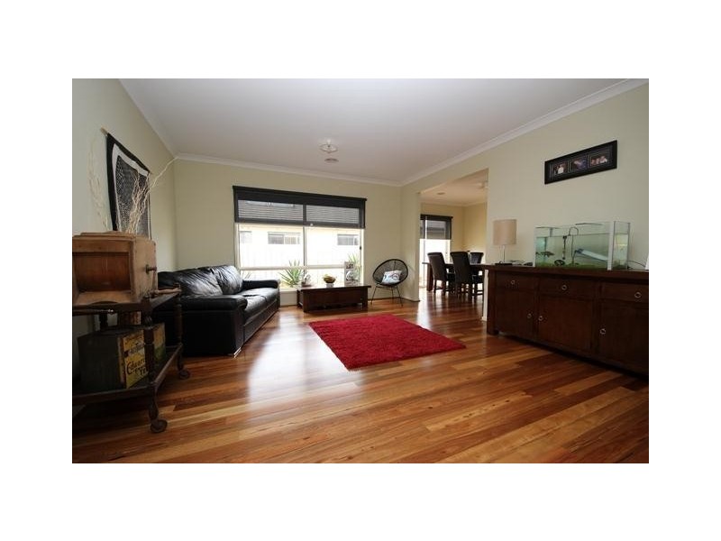 38 Huntingfield Drive, Warrnambool VIC 3280