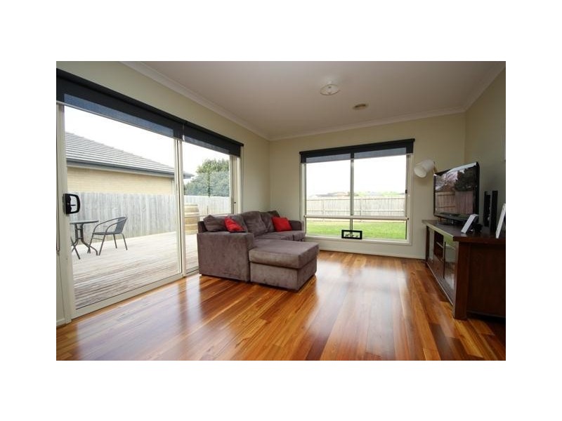 38 Huntingfield Drive, Warrnambool VIC 3280
