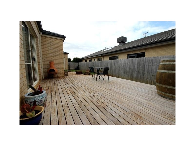 38 Huntingfield Drive, Warrnambool VIC 3280