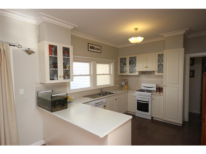 15 Wildwood Crescent, Warrnambool VIC 3280