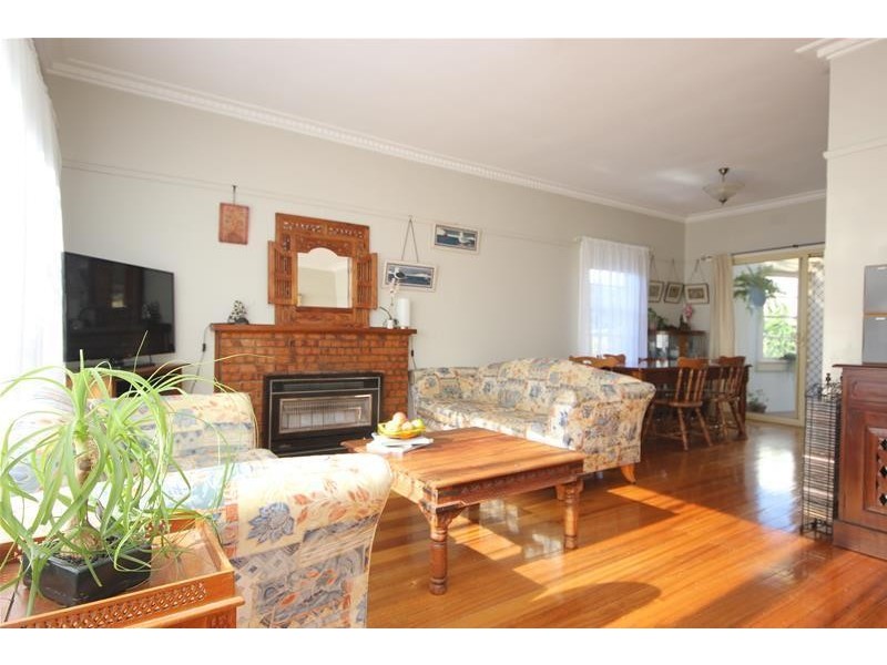 15 Wildwood Crescent, Warrnambool VIC 3280