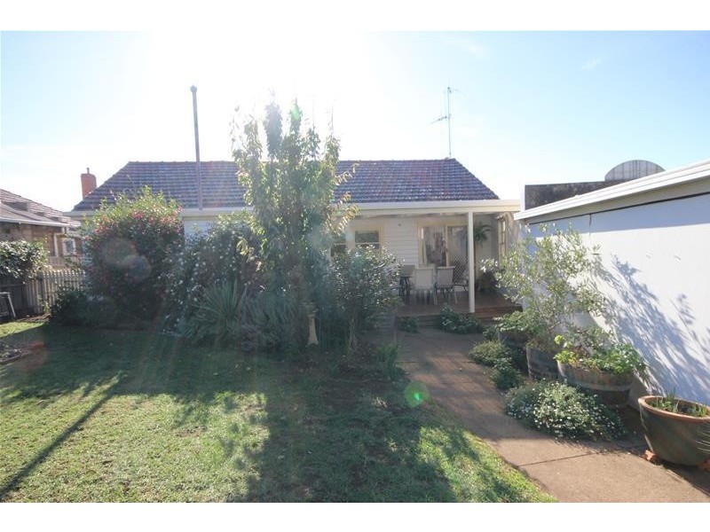 15 Wildwood Crescent, Warrnambool VIC 3280