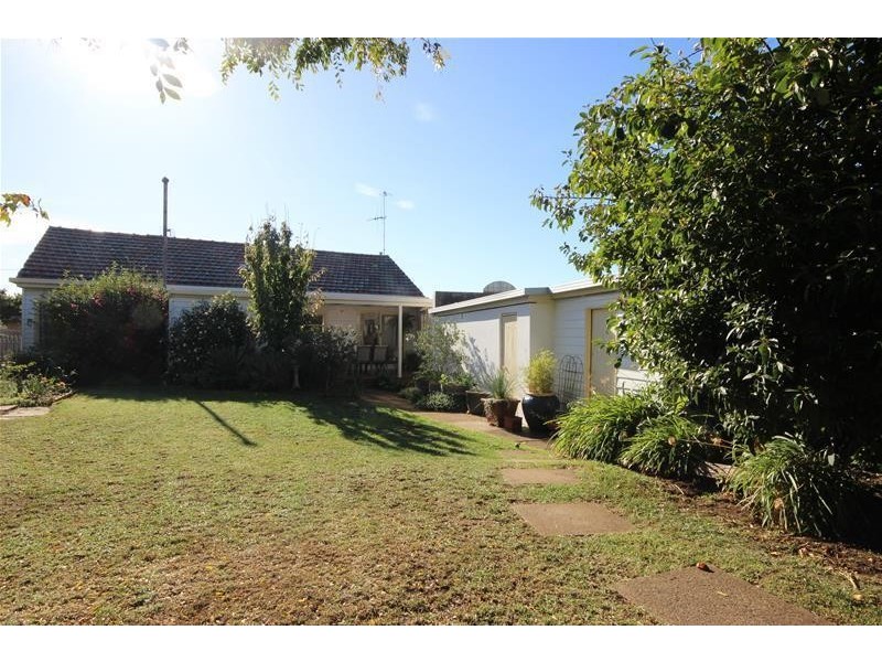 15 Wildwood Crescent, Warrnambool VIC 3280