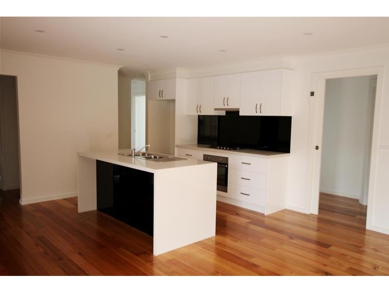 11 Warburton Way, Warrnambool VIC 3280