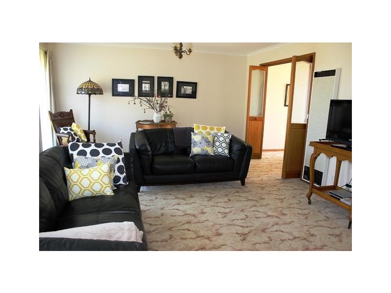 8 Impala Avenue, Warrnambool VIC 3280