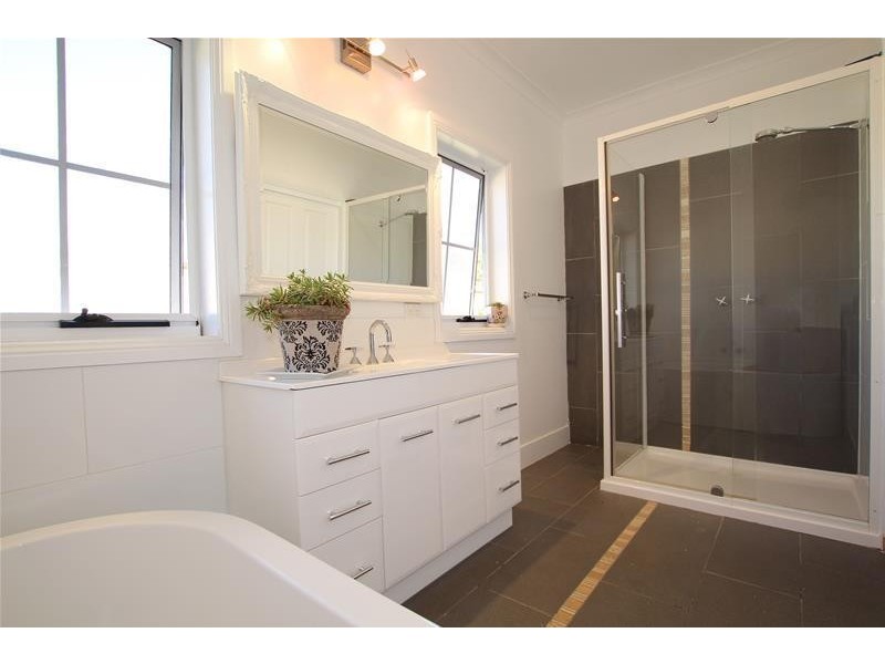 1883 Hopkins Highway, Purnim VIC 3278