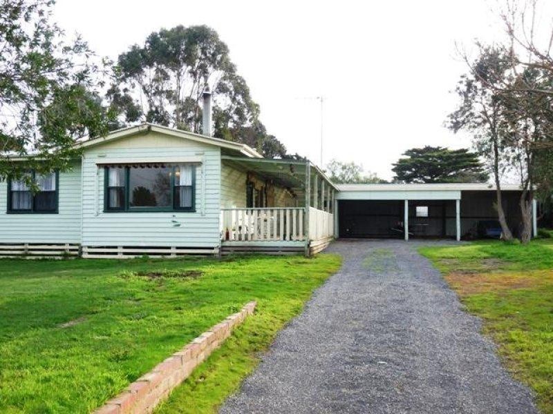 11 Brown Street, Caramut VIC 3274