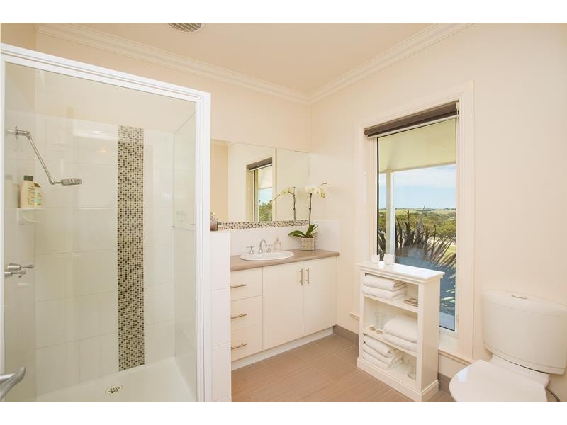 8 The Hill Court, Woodford VIC 3281