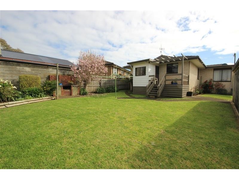 28 Carolyn Crescent, Warrnambool VIC 3280