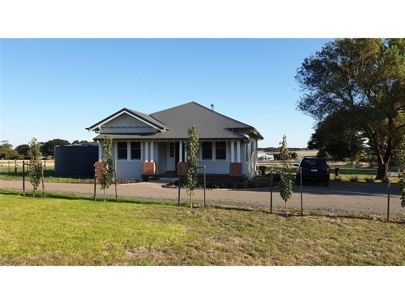 23 Valley View Road, Bushfield VIC 3281