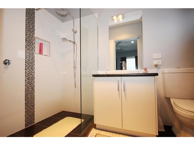 14 Sturt Street, Koroit VIC 3282