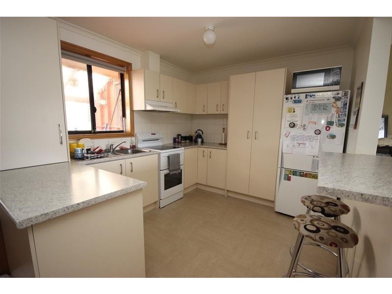 17 Bradley Street, Warrnambool VIC 3280