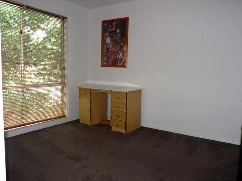 15 Clarke Street, Allansford VIC 3277