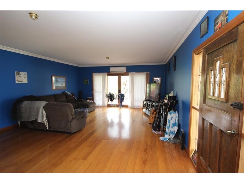 26 Barrett Street, Timboon VIC 3268