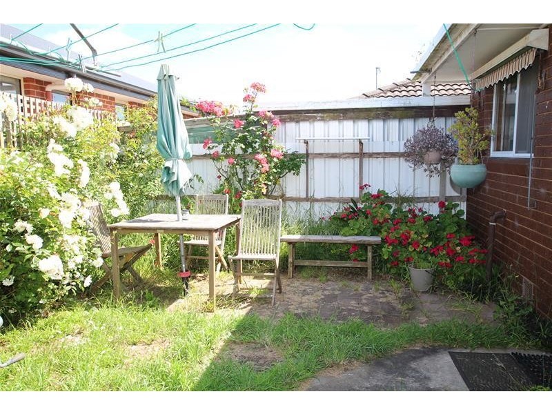 2/27 Grey Street, Terang VIC 3264