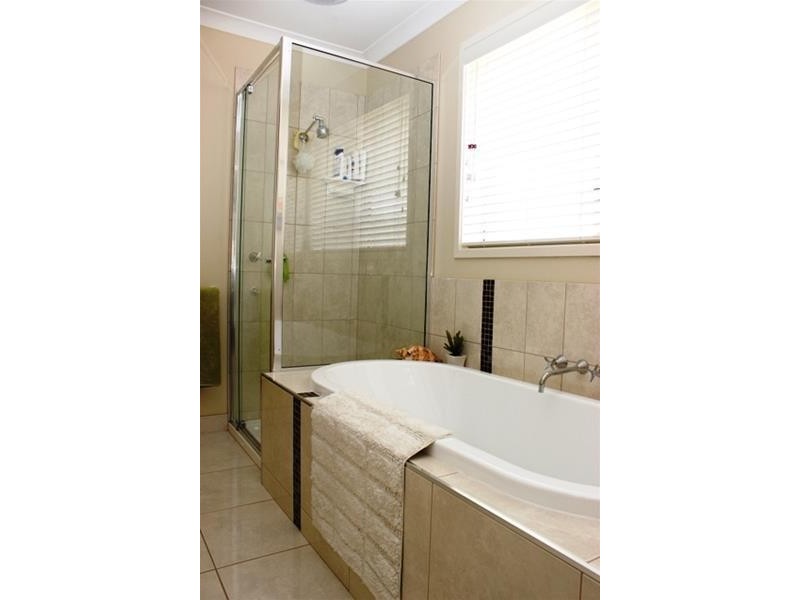 27 Armytage Avenue, Warrnambool VIC 3280