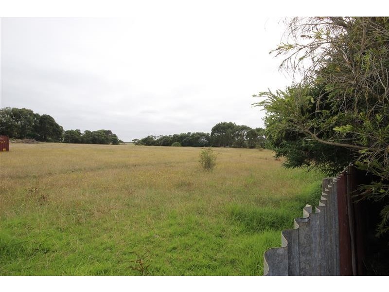 96 Ziegler Parade, Allansford VIC 3277