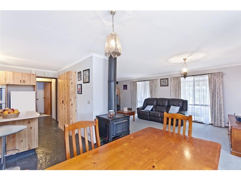 674 Penshurst Road, Kirkstall VIC 3283