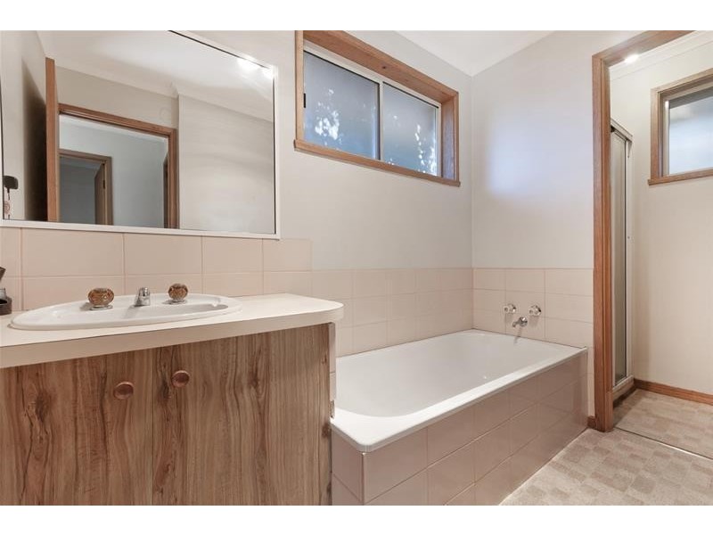 2/70 Denneys Street, Warrnambool VIC 3280