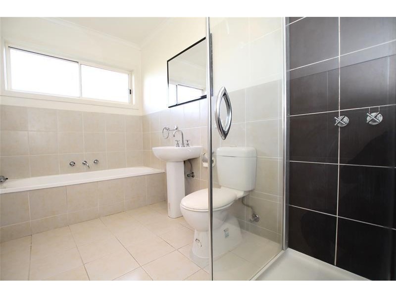 6 Tooram Road, Allansford VIC 3277