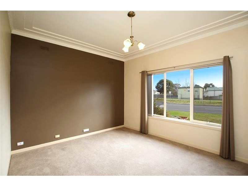 6 Tooram Road, Allansford VIC 3277