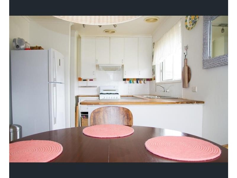 38 Pecten Avenue, Warrnambool VIC 3280