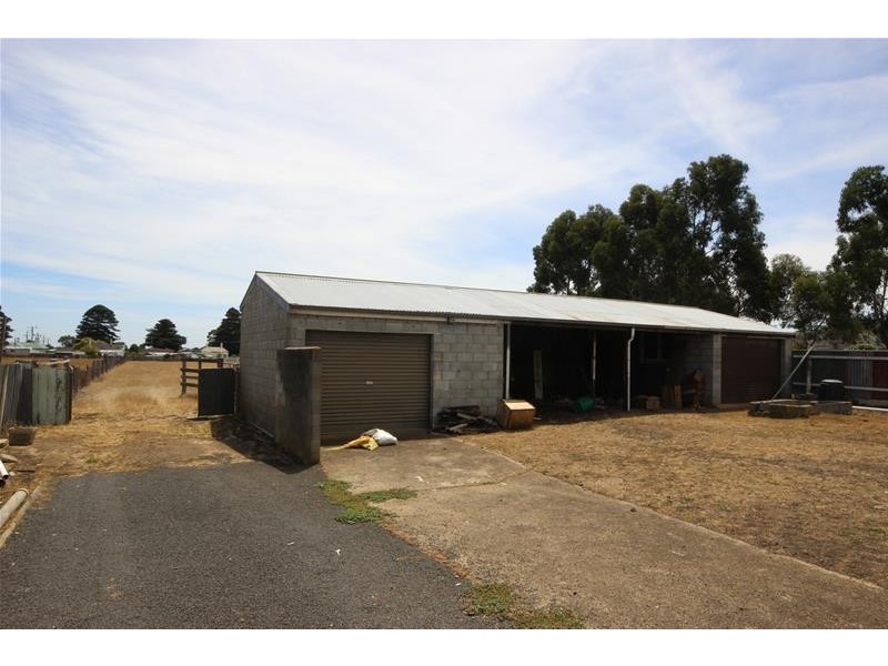 141 High Street, Koroit VIC 3282